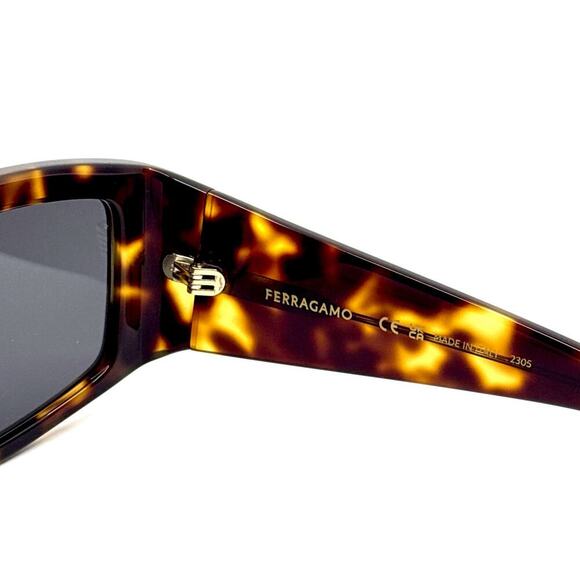 New! SALVATORE FERRAGAMO Sunglasses SF1101S 242, AUTHENTIC - Picture 9 of 12